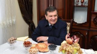 Mirziyoyev oddiy xalq bilan muloqotni yoʻlga qoʻyishga chaqirgan