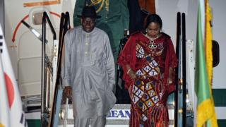 Mme Jonathan avait initialement déposé une plainte contre la Commission des crimes économiques et financiers (EFCC) après le gel d'un de ses comptes bancaires.