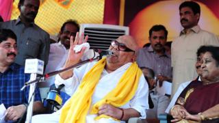 தமிழ்த்தாய் வாழ்த்துக்கு நிற்காத கருணாநிதி: காணொளியை வெளியிட்ட எச்.ராஜா