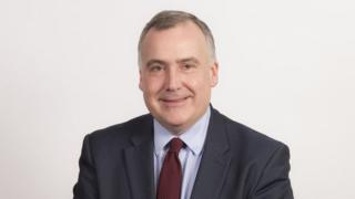 Mark Williams