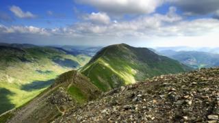 Viewing St Sunday Crag from Fairfield