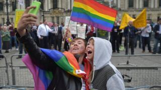 Борцы за права геев на Белфаст Прайд 2017