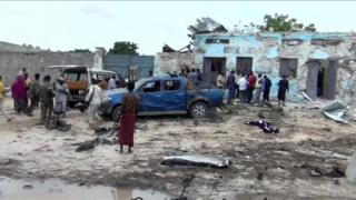 Qarax Axaddii ka dhacay Muqdisho ayaa waxaa ku dhintay in ka badan 10 qof