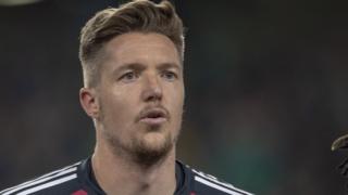 Wayne Hennessey