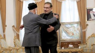 دیدار وزیر خارجه عمان با دبیر شورای عالی امنیت ملی ایران دیدار کرده است