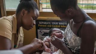 اللقاح الذي يمكن أن يغير عالم الطب