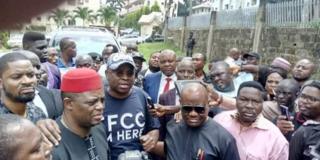 Wike and Fani-Kayode wey escort Fayose warn di EFCC make dem no maltreat di former Govnor.