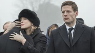 Кадр из сериала "Макмафия"