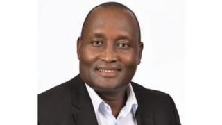 Gavana wa kaunti ya Nyeri nchini Kenya Wahome Gakuru amefariki mapema siku ya Jumanne kufuatia ajali mbaya ya barabarani
