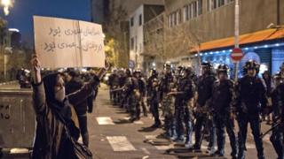 протест в Тегеране