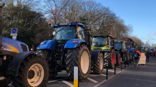 Around 400 tractors in Dublin city centre