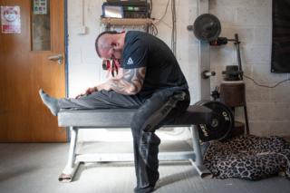 The extreme lifestyle of a strongman in pictures 18