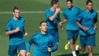 Cristiano Ronaldo and teammates training