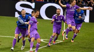 Ronaldo ati awọ̀n egbe re ninu idije Champions League