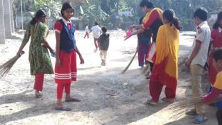 চলছে পরিস্কার পরিচ্ছন্নতা কর্মসূচি