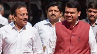 देवेंद्र फडणवीस आणि गिरीश महाजन