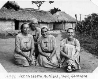 Freiras em aldeia no Mato Grosso