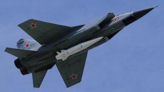 米格-31戰鬥機攜帶的"匕首"(Kinzhal)