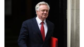 David Davis a exclu le rôle de la Cour de justice européenne dans les démarches pour garantir les droits des citoyens de l'UE après le Brexit.