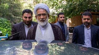 محمدجعفر منتظری دادستان کل کشور گفته است که محاکمه معاون ارزی سابق بانک مرکزی ایران با مجوزی که گرفته شده، علنی خواهد بود