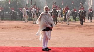 नरेंद्र मोदी