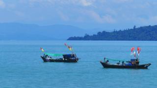 ကော့သောင်းဘက်က ကျွန်းတွေ