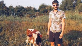 Крістофер Нанн на Донбасі з телям
