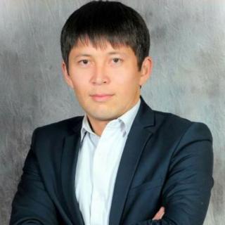 Жолдошбек Бөтөнөев,тарых илимдеринин кандидаты, ОшМУнун доценти