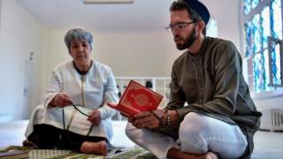 Seyran Atesh va Lyudovik-Muhammad Zohid Yevropa boʻylab ekspansiyani koʻzlashmoqda
