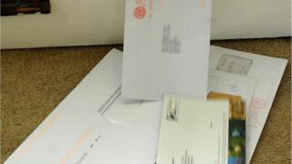 Письма доставляются через почтовый ящик