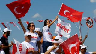 'Adalet Mitingi'ne katılanlar