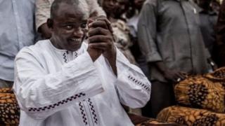 Adama Barrow yana da farin jini wajen matasa