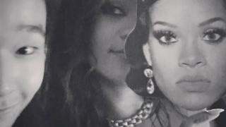 Tse, sosyal medya hesabından Rihanna ile çekilmiş fotoğrafını paylaşmıştı