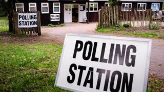 Polling-station.