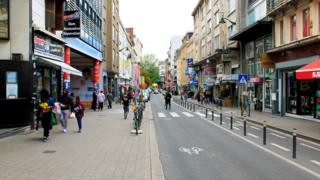 Une des rues principales de Matongue