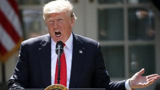 Madaxweyne Trump oo shaacinaya go'aanka uu ku diiday heshiiska Paris
