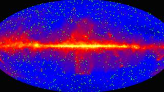 mapa del cielo elaborado en base a radiaciones de rayos gama