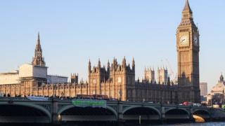Le pont de Westminster où les coups de feu auraient été tirés