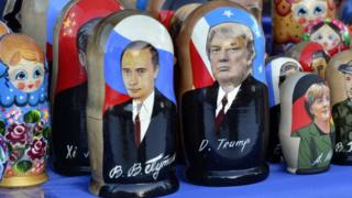 Матрешки с портретами Путина и Трампа