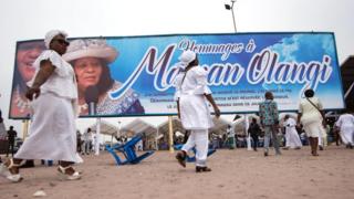 Followers of controversial preacher Elisabeth Wosho Onyumbe arriving at her funeral in Kinshasa, DR Congo - Saturday 23 June 2018