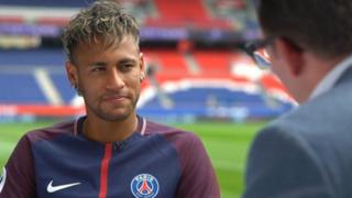 Neymar da rigar PSG