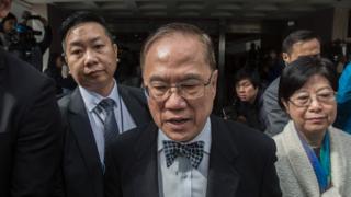 前任香港特首曾蔭權周五(1月13日)出庭