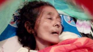 অসুস্থ এই হিন্দু রোগীকে রক্ত দিয়েছেন এক মুসলিম