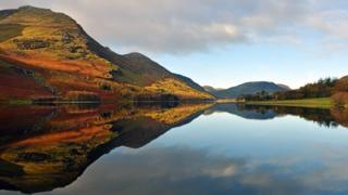 Unesco awards Lake District World Heritage site status - BBC News