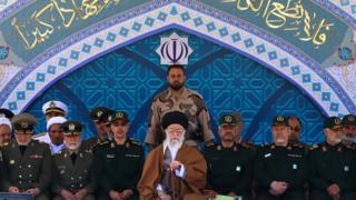 فرماندهان سپاه و خامنهای