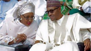 Aisha ati ọkọ rẹ, Muhammadu Buhari n tẹ sọrọ