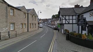 Stryd Clwyd, Rhuthun
