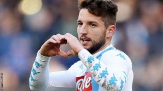 Meneja mpya wa New Arsenal Mikel Arteta anamtaka winga wa Napoli Dries Mertens,