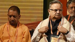 योगी आदित्यनाथ और रमन सिंह
