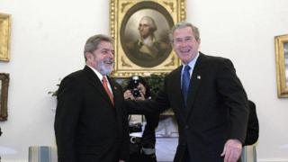 Lula e Bush na Casa Branca em 2003